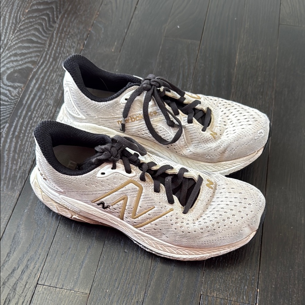 New Balance Women's Fresh Foam X 880 V13 Running Shoe Sneaker